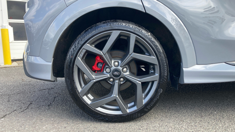 Ford Puma ST 1.0 EcoBoost Hybrid mHEV ST 5dr DCT Petrol Hatchback